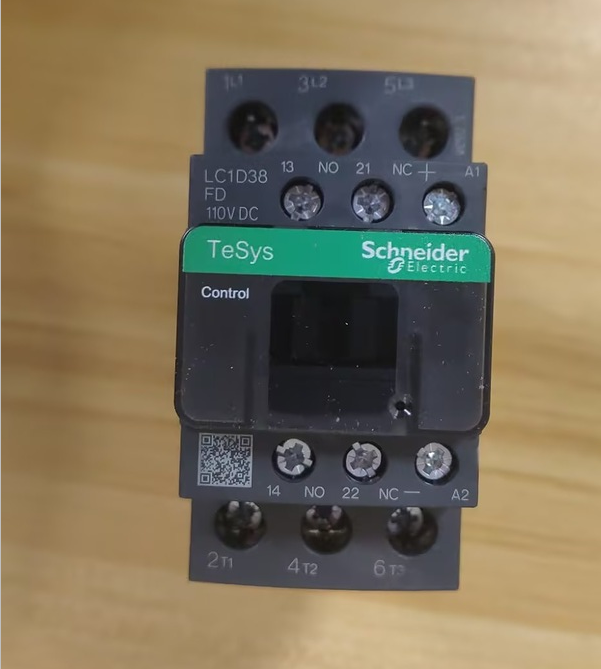 Пускатель 110V/DC 38А LC1D38FDС Schneider Electric