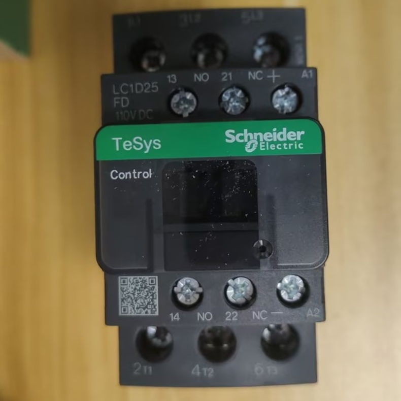 Пускатель 110V/DC 25А LC1D25FD Schneider Electric Пускатель 110V/DC 25А LC1D25FD Schneider Electric