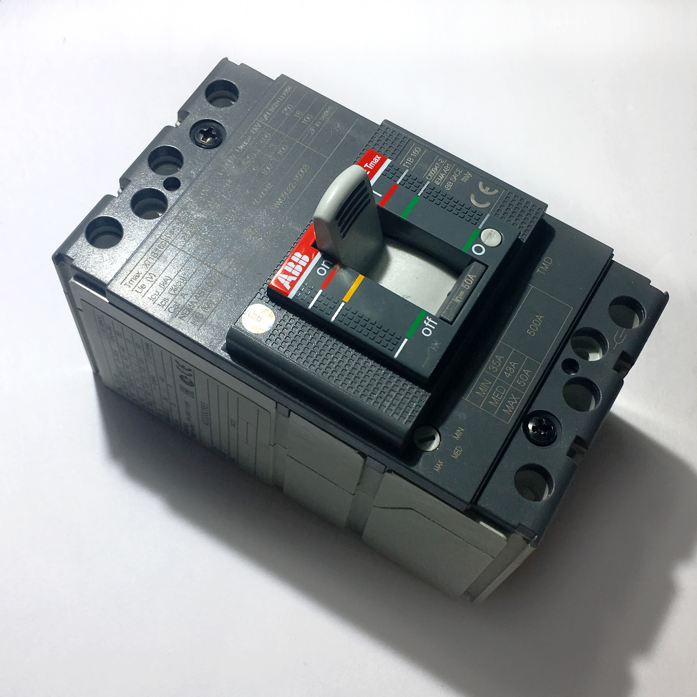 Автоматический выключатель XT1B 160 TMD 80-800 3p F F ABB, 1SDA066804R1, SACE TMAX XT