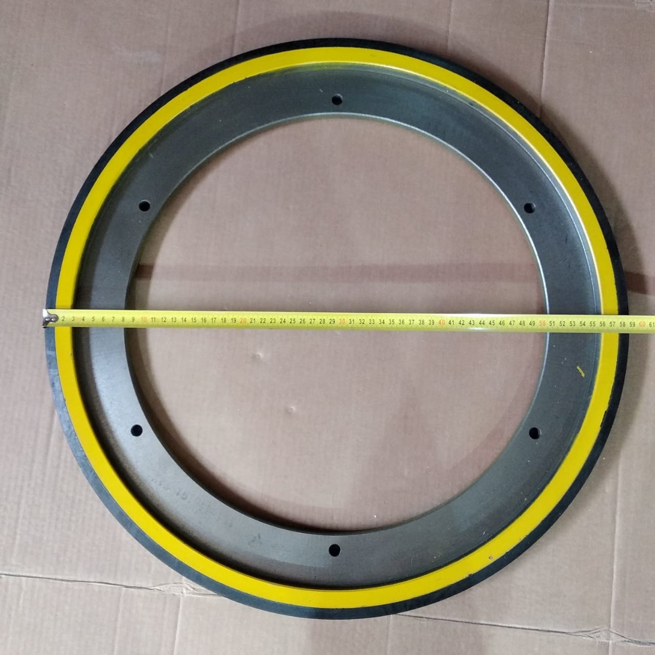Приводное колесо поручня эскалатора D=587мм, XO508, резиновый обод, OTIS