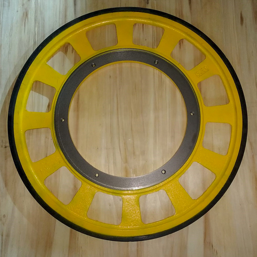 Приводное колесо поручня эскалатора D=650мм х 30мм (6 посадочных отверстий с резьбой M10), внутренний D=330мм, KONE, SJEC